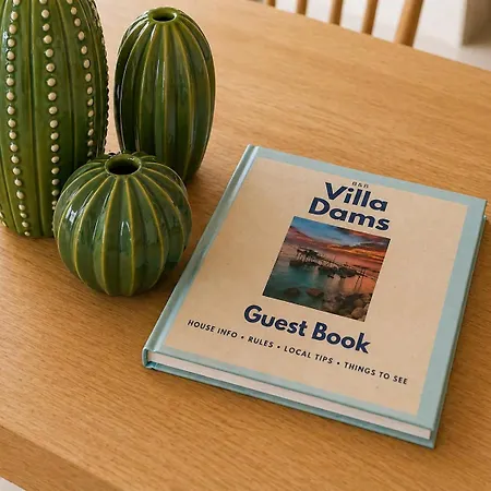 Dams - Seaside Luxury Treat